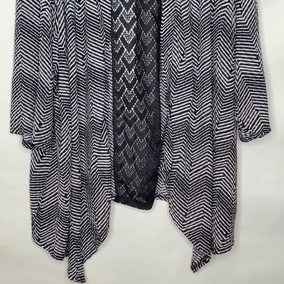 Catherines Chevron Stripe Open Front Stretch Cardigan Size 5X Asymmetric Hem NEW - Picture 4 of 14